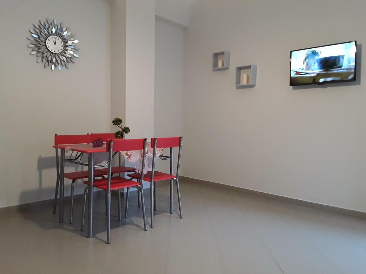 Maria'S Apartment เนโอสมาร์มาราส ภายนอก รูปภาพ