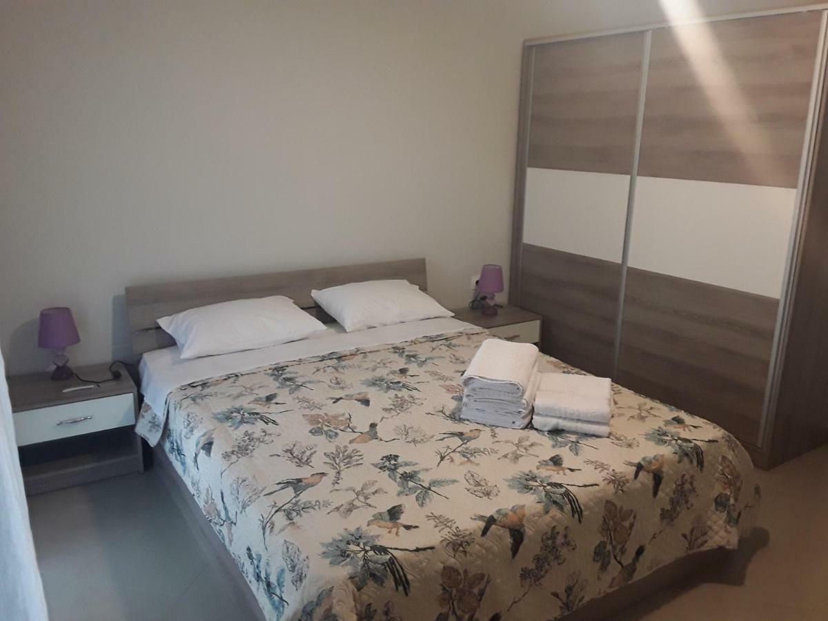 Maria'S Apartment เนโอสมาร์มาราส ภายนอก รูปภาพ